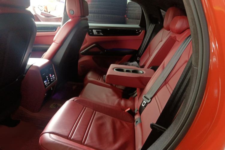 Used Porsche Cayenne 2019 Cayenne 3.0T Left Rear Seat