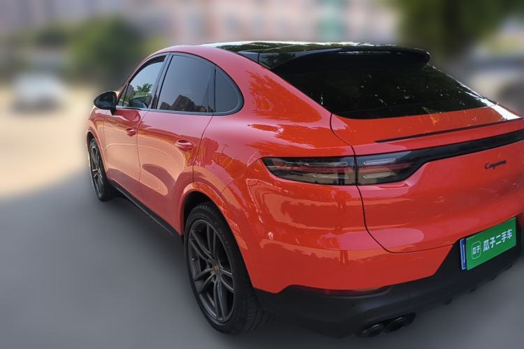 Used Porsche Cayenne 2019 Cayenne Coupé 3.0T Rear Left 45 Deg