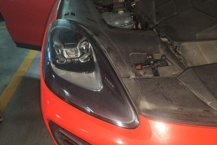 Used Porsche Cayenne 2019 Cayenne Coupé 3.0T Right Front Headlight