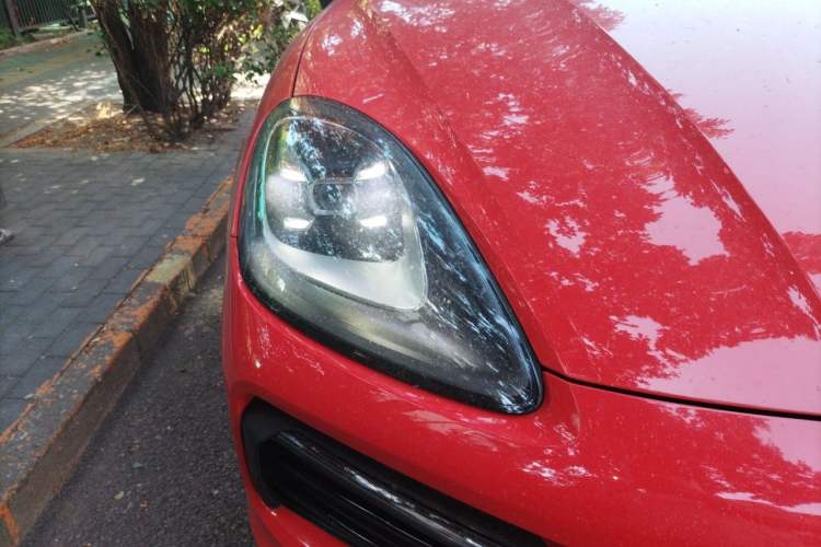 Used Porsche Cayenne 2019 Cayenne Coupé 3.0T Right Front Headlight