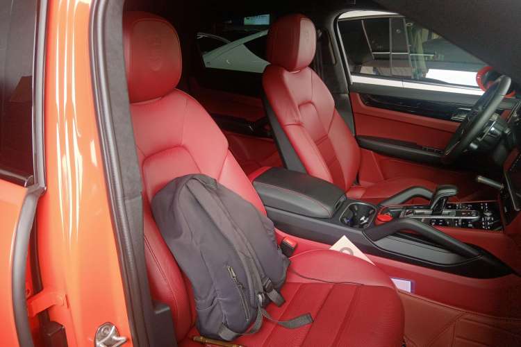 Used Porsche Cayenne 2019 Cayenne 3.0T Right Front Seat