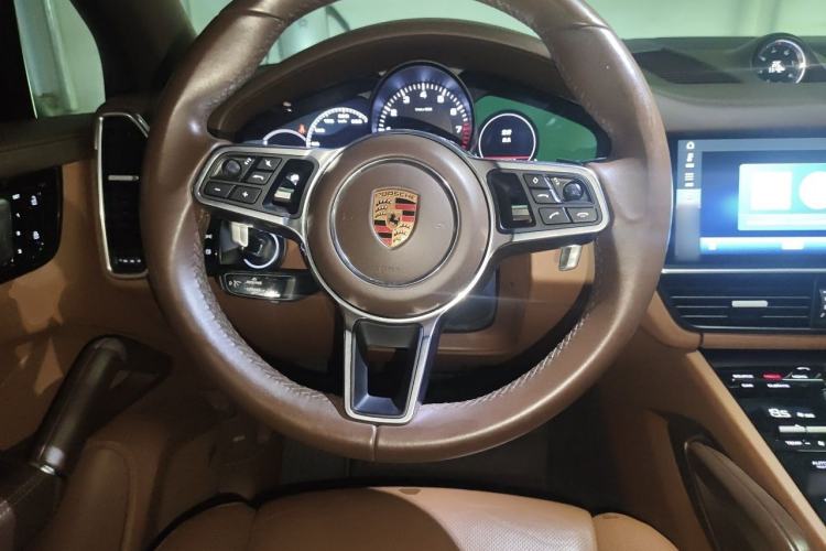 Used Porsche Cayenne 2019 Cayenne 3.0T Steering Wheel