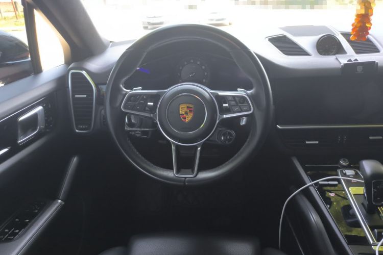 Used Porsche Cayenne 2019 Cayenne Coupé 3.0T Steering Wheel