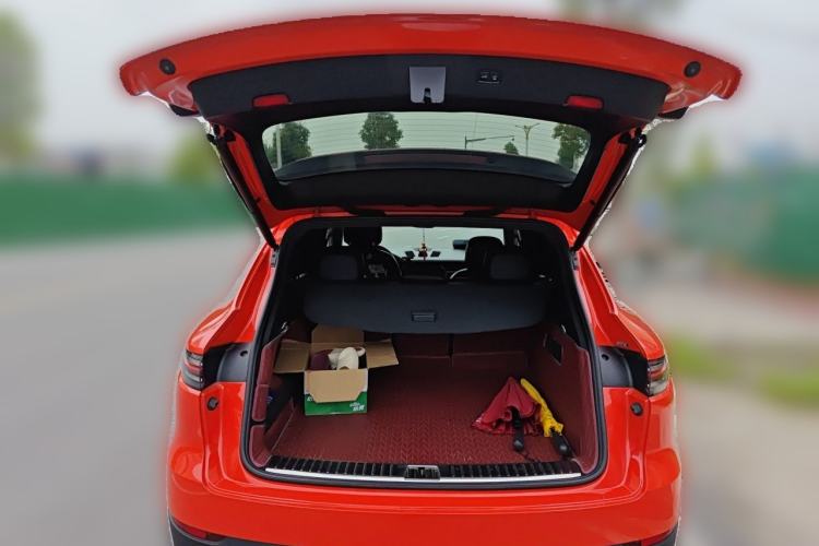 Used Porsche Cayenne 2019 Cayenne 3.0T Trunk