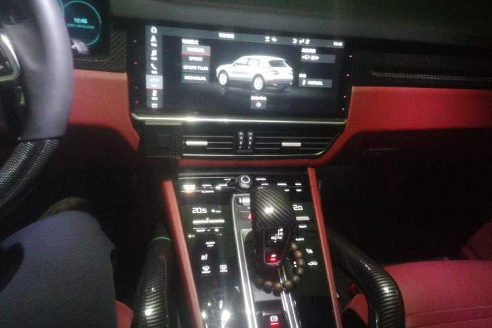 Used Porsche Cayenne 2019 Cayenne 3.0T Audio And AC Panel
