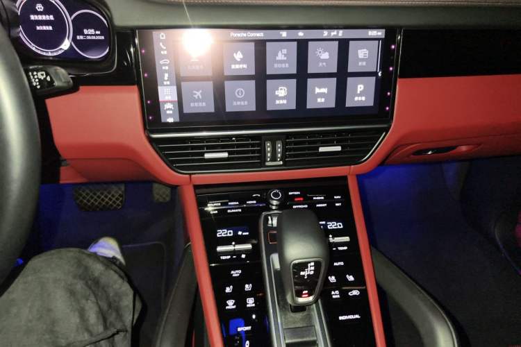 Used Porsche Cayenne 2019 Cayenne 3.0T Audio And AC Panel