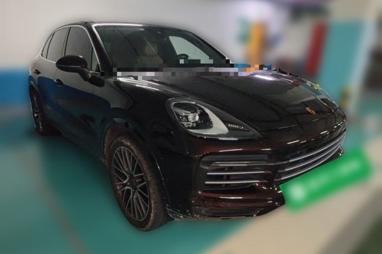 Used Porsche Cayenne 2019 Cayenne 3.0T Front Right 45 Deg