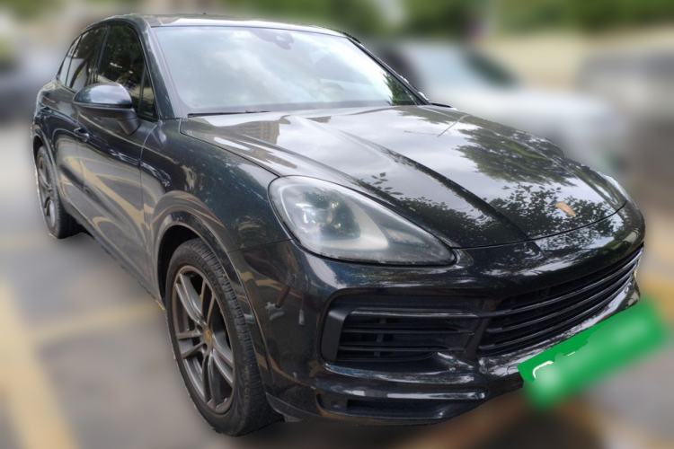 Used Porsche Cayenne 2019 Cayenne 3.0T Front Right 45 Deg