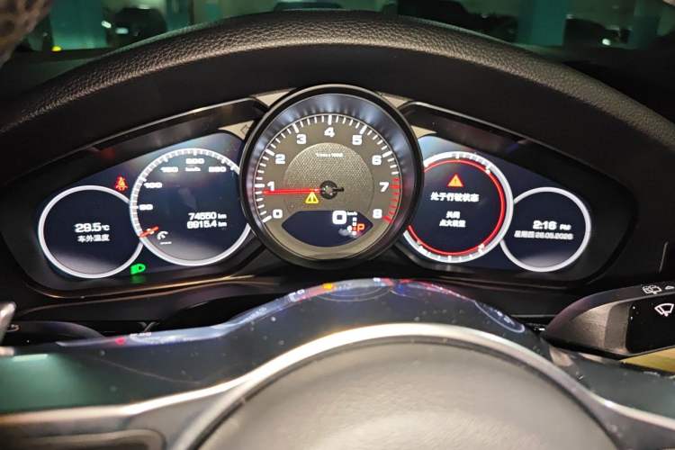Used Porsche Cayenne 2019 Cayenne 3.0T Instrument Cluster