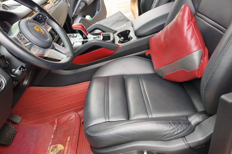 Used Porsche Cayenne 2019 Cayenne 3.0T Left Front Seat