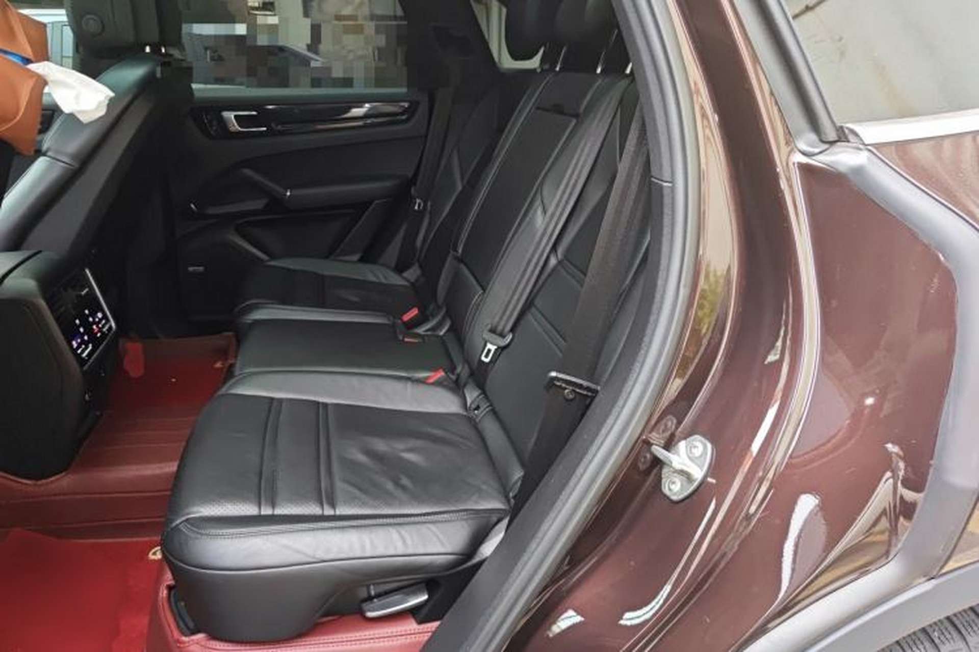 Used Porsche Cayenne 2019 Cayenne 3.0T Left Rear Seat