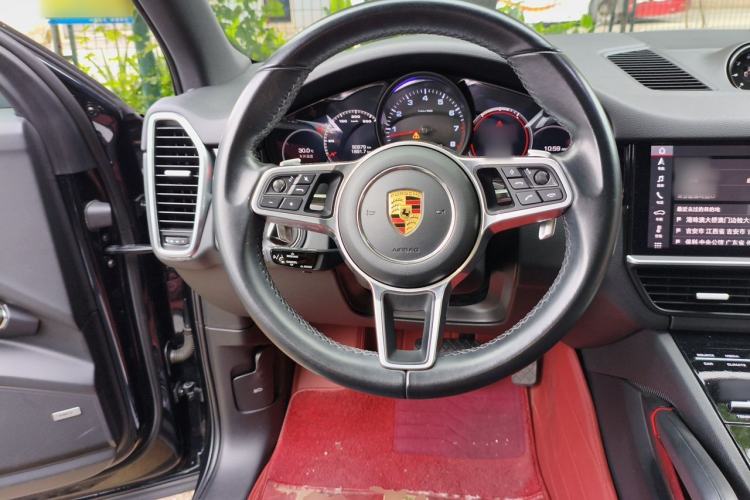 Used Porsche Cayenne 2019 Cayenne 3.0T Steering Wheel