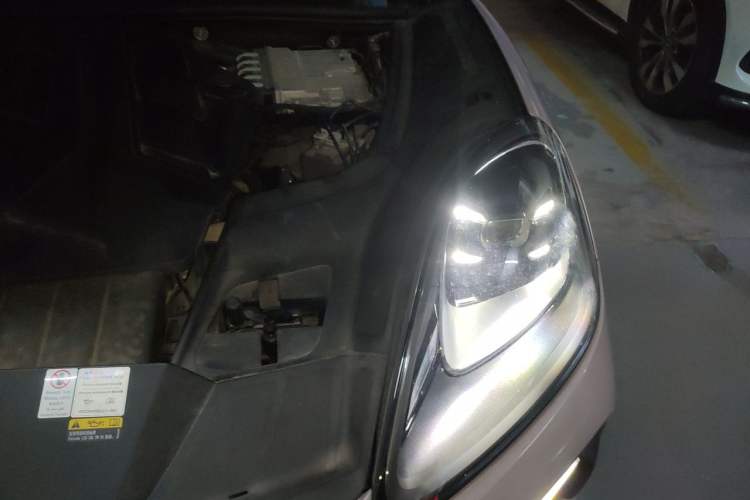 Used Porsche Cayenne 2019 Cayenne 3.0T Engine Bay Left