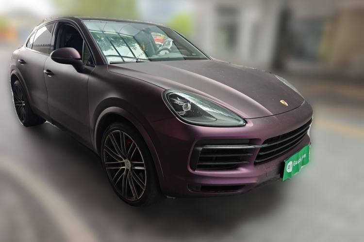Used Porsche Cayenne 2019 Cayenne Coupé 3.0T Front Right 45 Deg