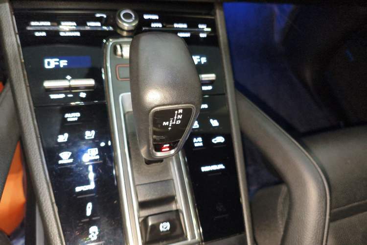 Used Porsche Cayenne 2019 Cayenne 3.0T Gear Lever