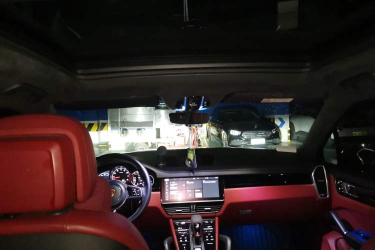 Used Porsche Cayenne 2019 Cayenne 3.0T Headliner