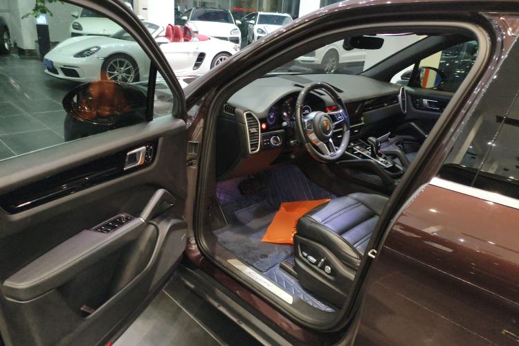 Used Porsche Cayenne 2019 Cayenne 3.0T Interior 3