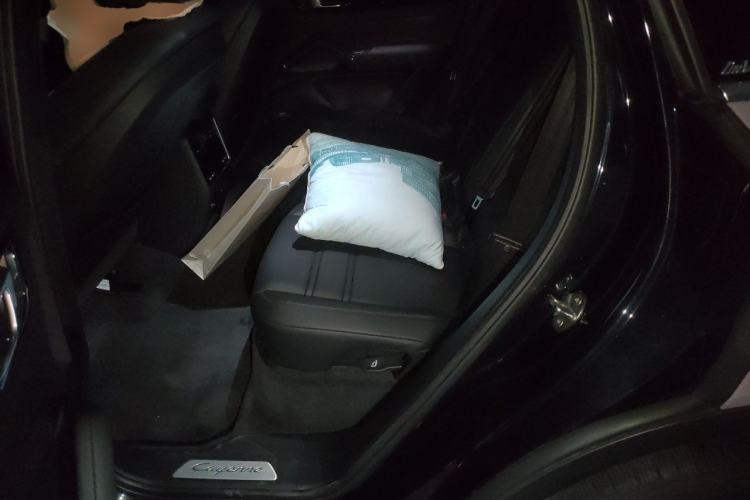 Used Porsche Cayenne 2019 Cayenne 3.0T Left Rear Seat
