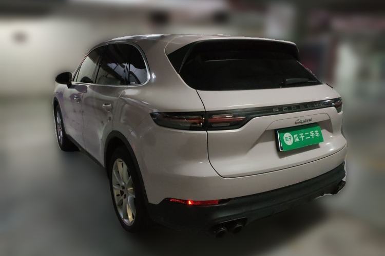 Used Porsche Cayenne 2019 Cayenne 3.0T Rear Left 45 Deg