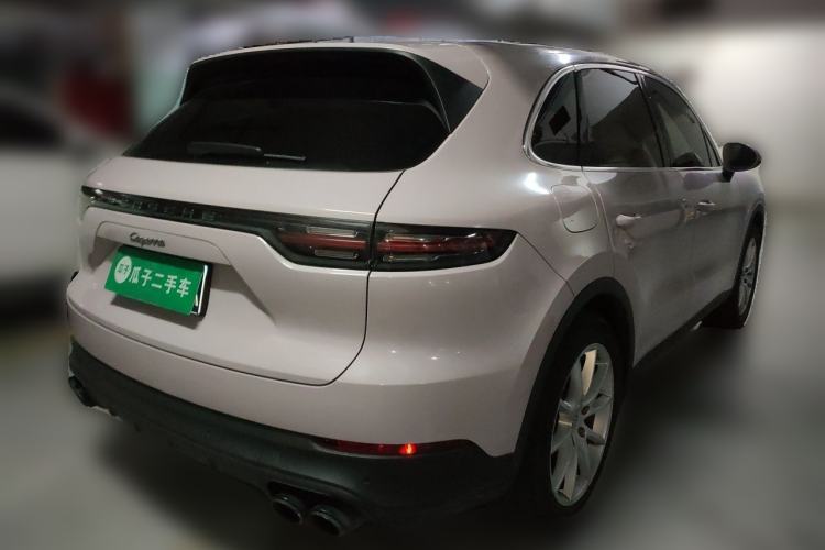 Used Porsche Cayenne 2019 Cayenne 3.0T Rear Right 45 Deg