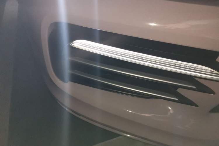Used Porsche Cayenne 2019 Cayenne 3.0T Right Front Headlight