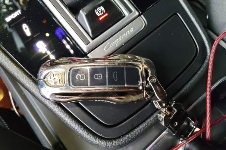Used Porsche Cayenne 2019 Cayenne 3.0T Vehicle Key