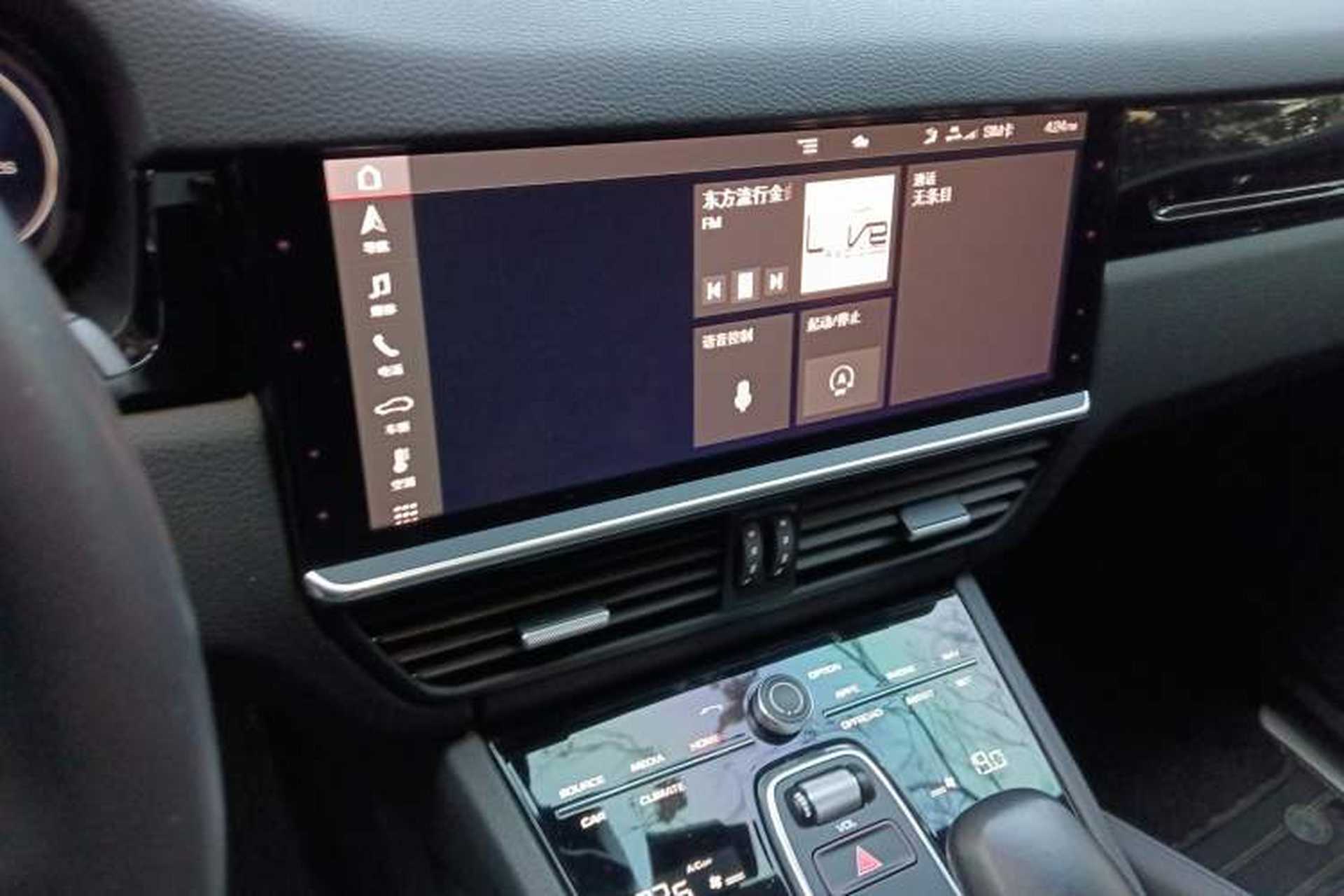 Used Porsche Cayenne 2019 Cayenne 3.0T Audio And AC Panel