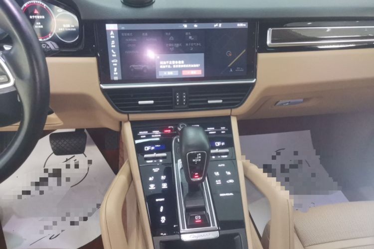 Used Porsche Cayenne 2019 Cayenne 3.0T Audio And AC Panel