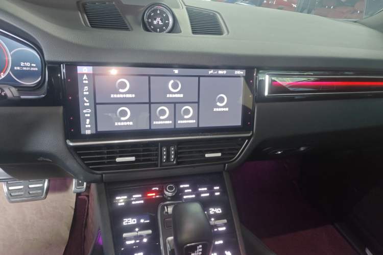 Used Porsche Cayenne 2019 Cayenne 3.0T Audio And AC Panel