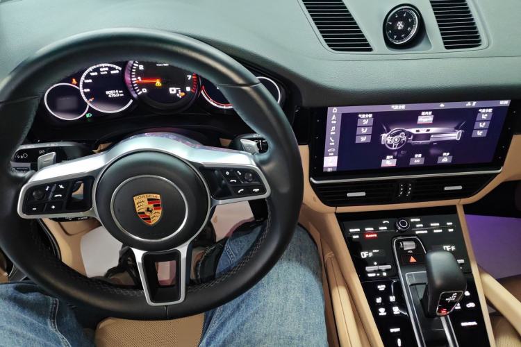 Used Porsche Cayenne 2019 Cayenne 3.0T Center Console