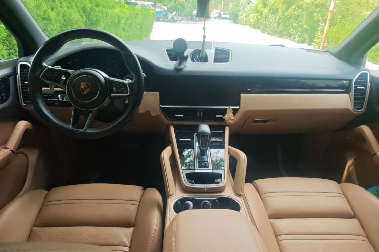 Used Porsche Cayenne 2019 Cayenne 3.0T Center Console