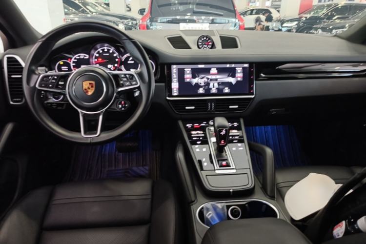 Used Porsche Cayenne 2019 Cayenne 3.0T Center Console