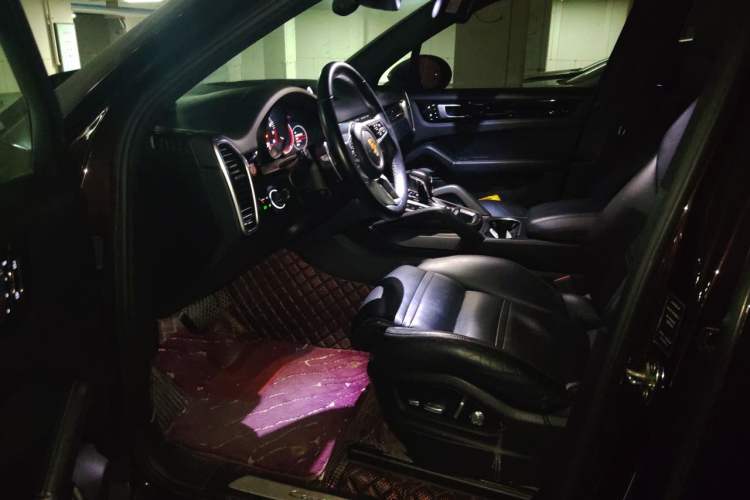 Used Porsche Cayenne 2019 Cayenne 3.0T Driver Seat