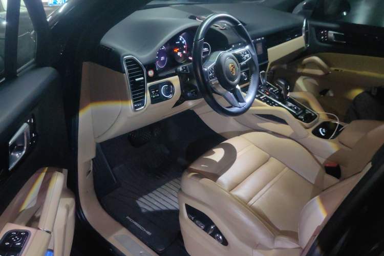 Used Porsche Cayenne 2019 Cayenne 3.0T Driver Seat