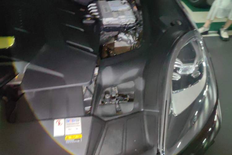 Used Porsche Cayenne 2019 Cayenne 3.0T Engine Bay Left