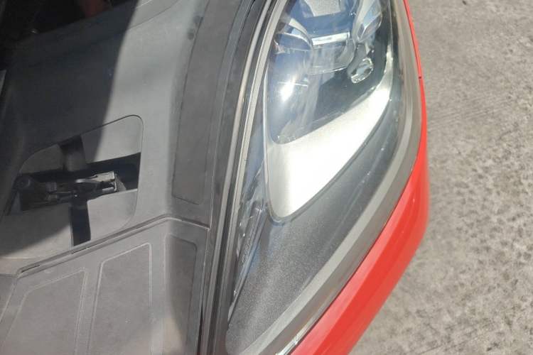 Used Porsche Cayenne 2019 Cayenne Coupé 3.0T Engine Bay Left