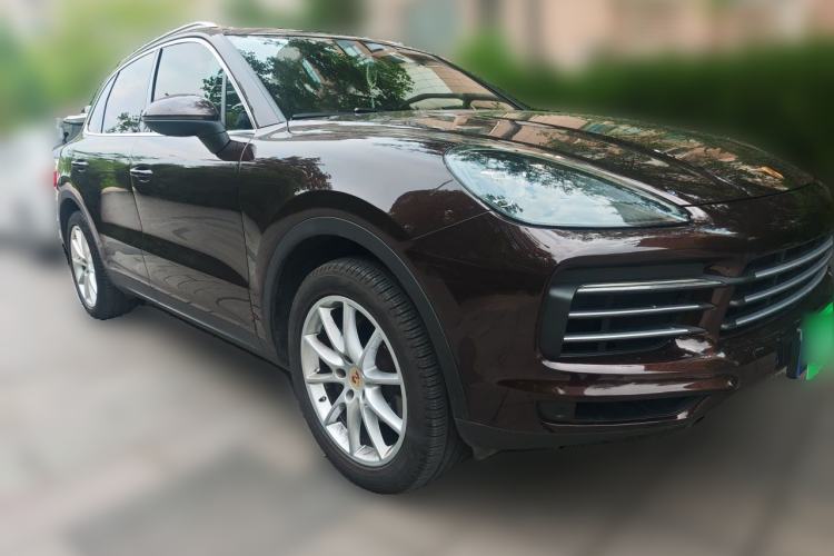 Used Porsche Cayenne 2019 Cayenne 3.0T Front Right 45 Deg