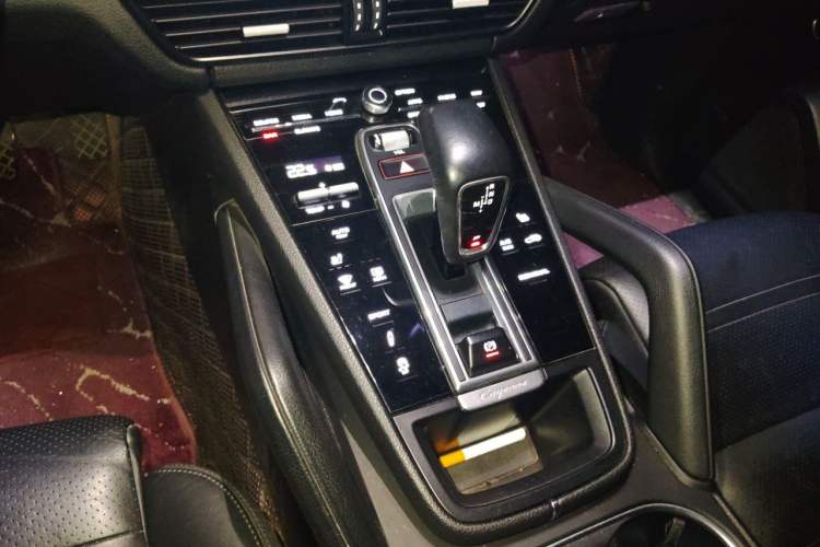 Used Porsche Cayenne 2019 Cayenne 3.0T Gear Lever