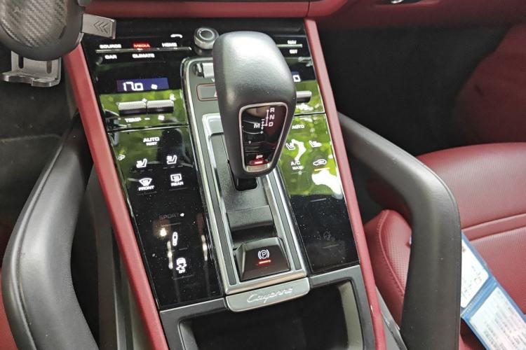 Used Porsche Cayenne 2019 Cayenne 3.0T Gear Lever