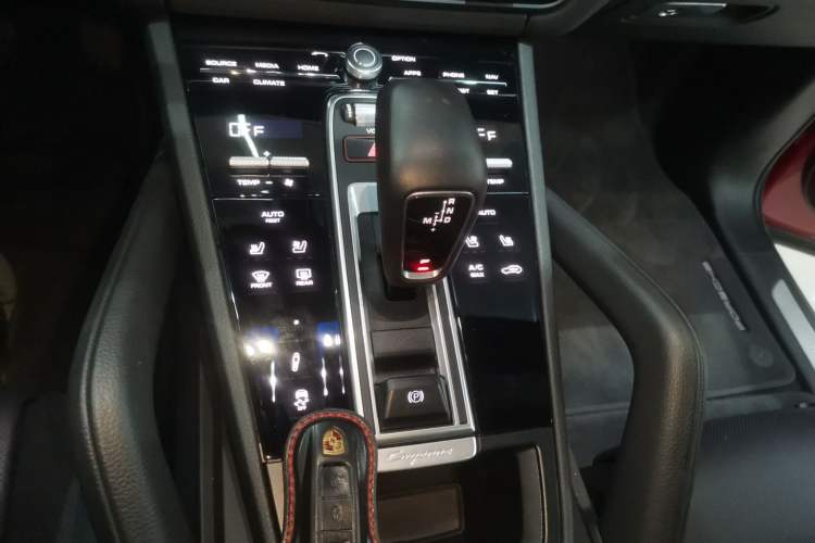 Used Porsche Cayenne 2019 Cayenne Coupé 3.0T Gear Lever