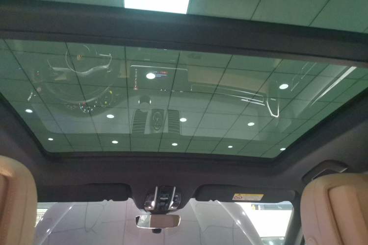 Used Porsche Cayenne 2019 Cayenne 3.0T Headliner