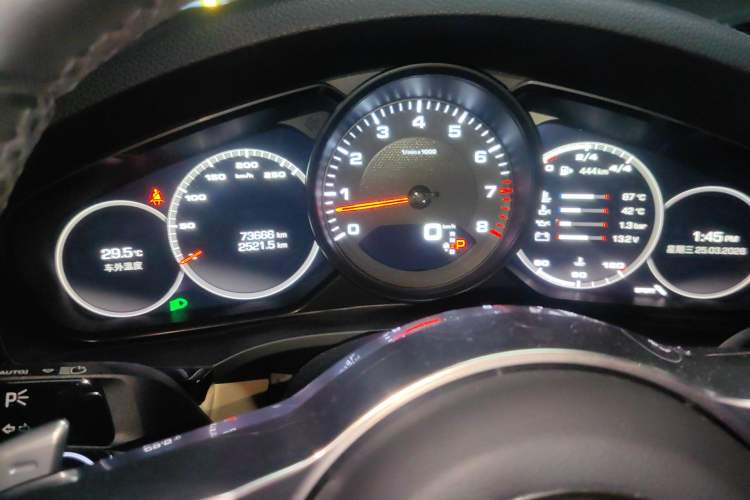 Used Porsche Cayenne 2019 Cayenne 3.0T Instrument Cluster