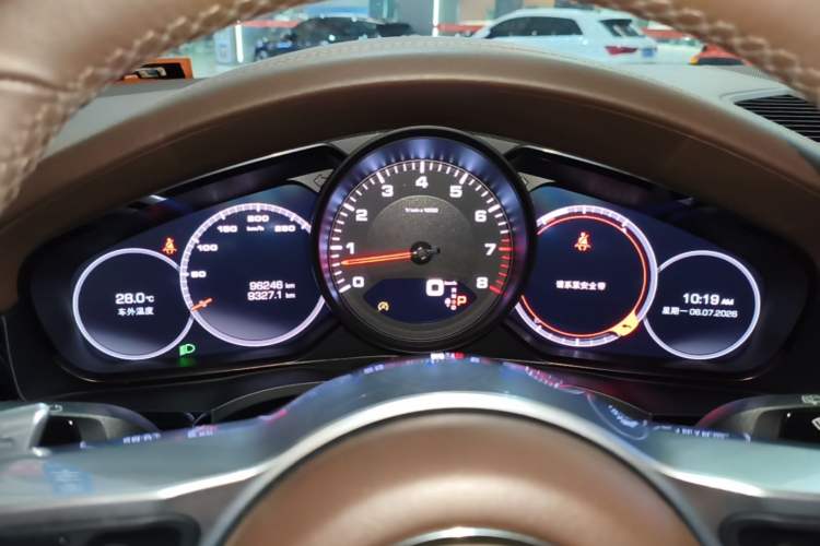 Used Porsche Cayenne 2019 Cayenne 3.0T Instrument Cluster