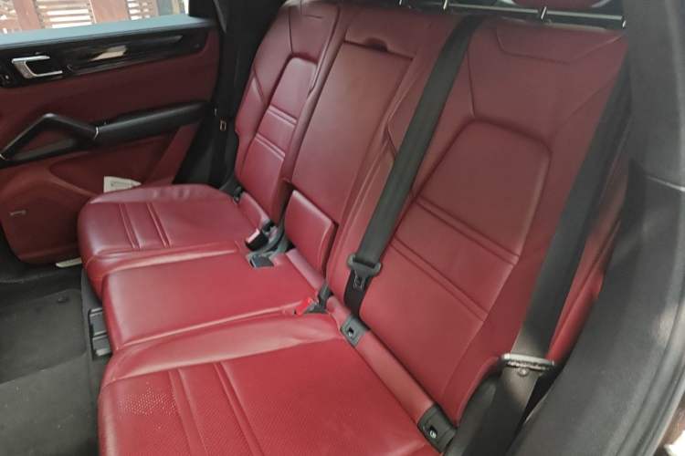 Used Porsche Cayenne 2019 Cayenne 3.0T Interior 4