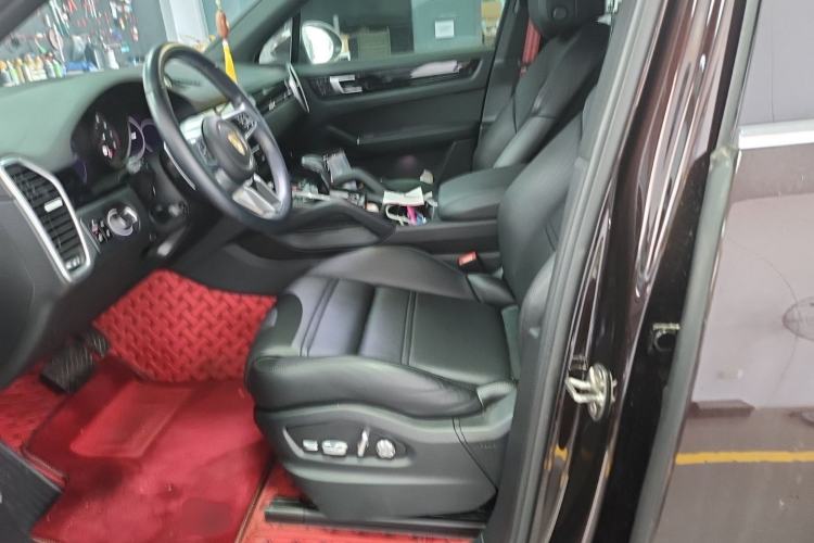 Used Porsche Cayenne 2019 Cayenne 3.0T Left Front Seat