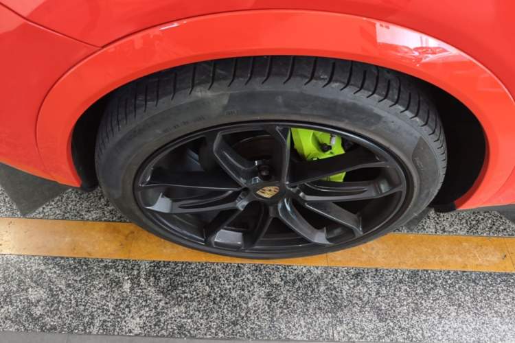 Used Porsche Cayenne 2019 Cayenne 3.0T Left Front Wheel Hub