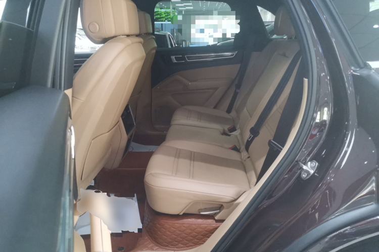 Used Porsche Cayenne 2019 Cayenne 3.0T Left Rear Seat