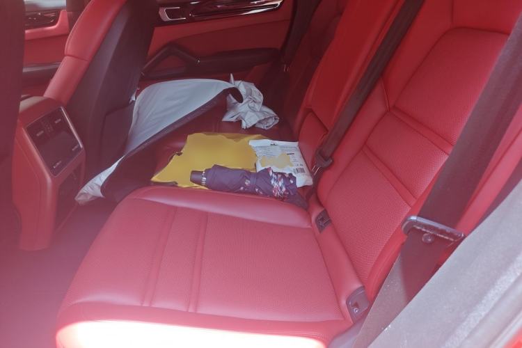 Used Porsche Cayenne 2019 Cayenne Coupé 3.0T Left Rear Seat