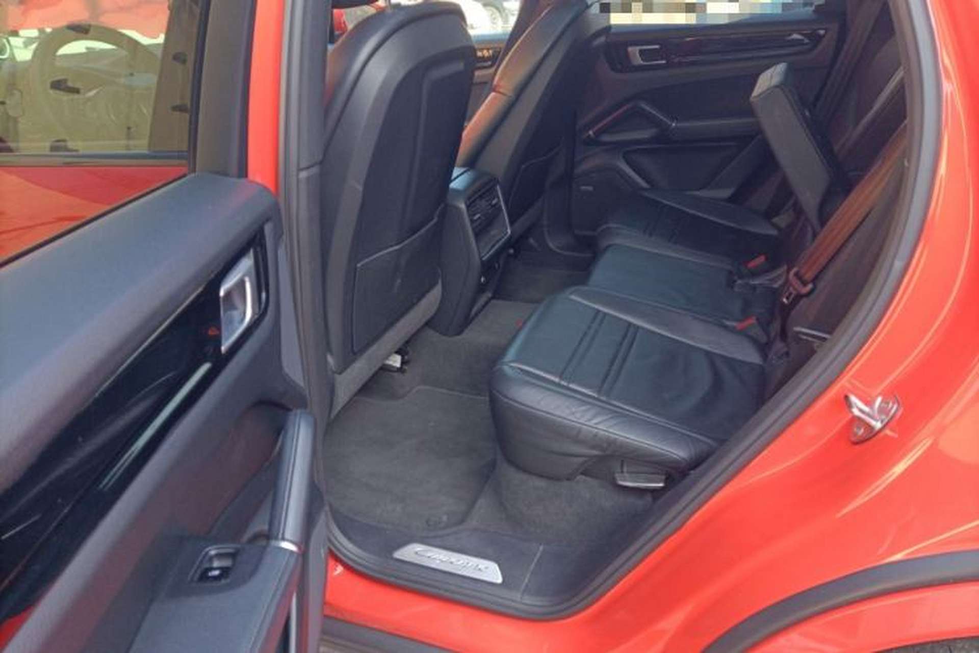 Used Porsche Cayenne 2019 Cayenne 3.0T Left Rear Seat