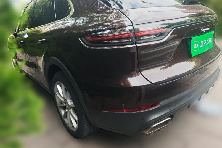 Used Porsche Cayenne 2019 Cayenne 3.0T Rear Left 45 Deg